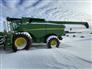 John Deere 2022 S790 Combines
