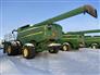 John Deere 2018 S790 Combines