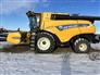 New Holland 2021 CR9.90 Combines