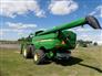 John Deere 2014 S690 Combines