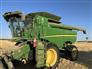 John Deere 2013 S670 Combines