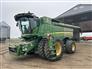 John Deere 2017 S690 Combines