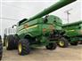 John Deere 2021 S790 Combines