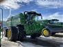 John Deere 2023 X9 1100 Combines