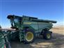John Deere 2023 X9 1100 Combines