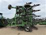 John Deere 2020 P556 Air Seeders / Air Carts