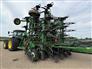 John Deere 2020 P556 Air Seeders / Air Carts