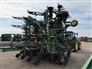 John Deere 2020 P556 Air Seeders / Air Carts