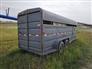 2002 Duncan GN Horse Trailer