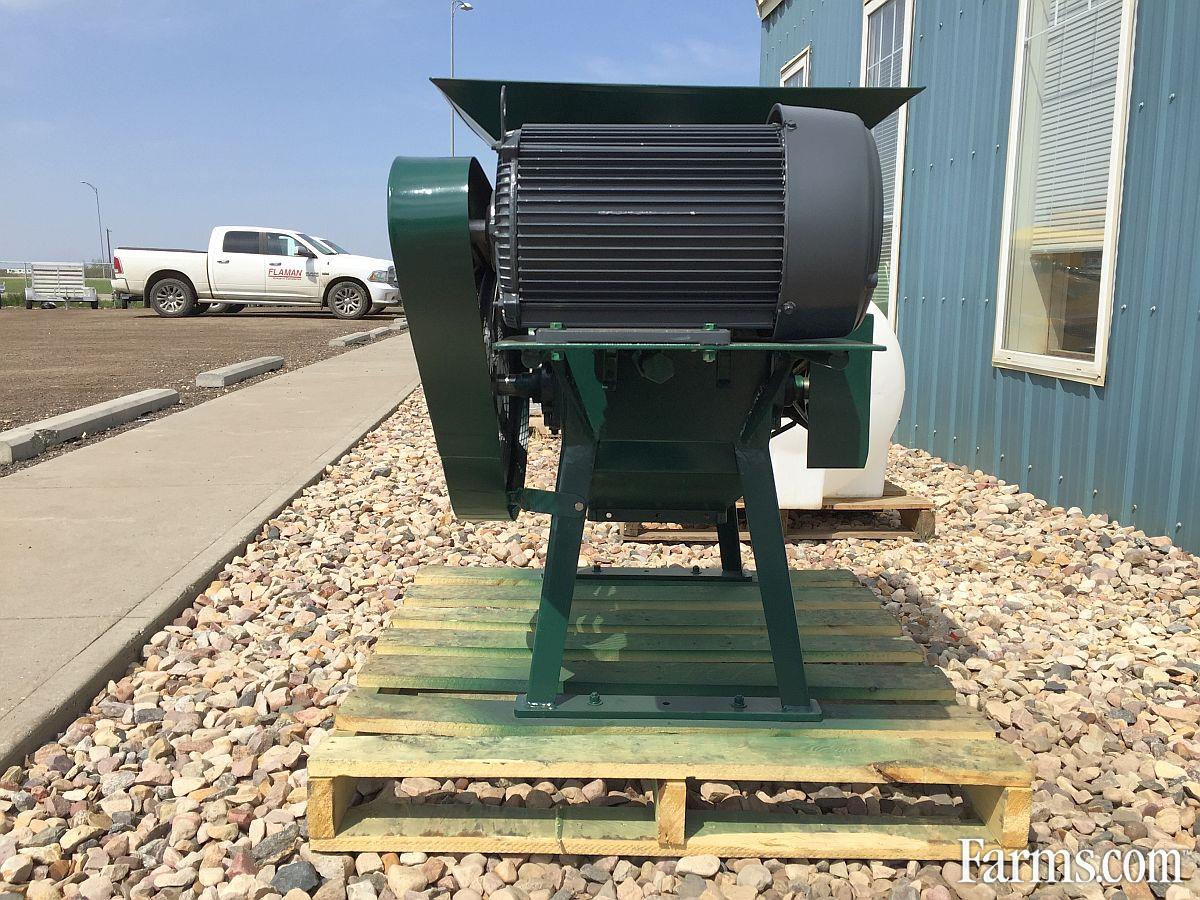 2019 Apollo SvenMill 12 Feed Grinder / Mixer for Sale