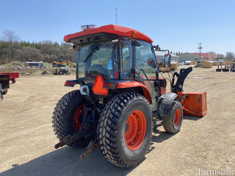 2017 KUBOTA L5460 4X4 Tractor With Front Mount Snowblower ...