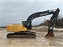 John Deere 2010 200D LC Excavators