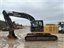 John Deere 2010 200D LC Excavators