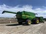 John Deere 2013 S690 Combines