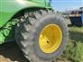 John Deere 2013 S680 Combines