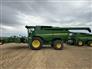 John Deere 2018 S790 Combines