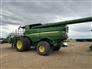 John Deere 2018 S790 Combines