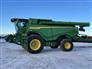 2022 John Deere X9 1100