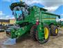 John Deere 2012 S670 Combines