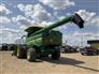 John Deere 2015 S680 Combines