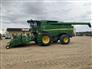 John Deere 2016 S680 Combines