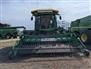 John Deere 2015 S680 Combines
