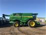 2022 John Deere X9 1100
