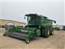 John Deere 2013 S680 Combines