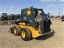 2023 John Deere 330G