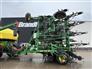 John Deere 2011 1870 Air Seeders / Air Carts
