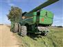 John Deere 2015 S690 Combines