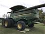John Deere 2012 S690 Combines