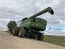 John Deere 2017 S680 Combines