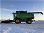 John Deere 2008 9770 STS Combines