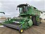 John Deere 2016 S690 Combines