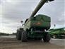 John Deere 2016 S690 Combines