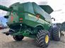 John Deere 2013 S690 Combines