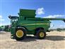 John Deere 2018 S790 Combines
