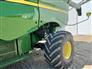 John Deere 2018 S790 Combines