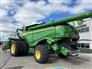 John Deere 2022 X9 1000 Combines