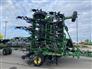John Deere 2011 1870 Air Seeders / Air Carts