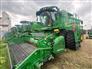John Deere 2022 S790 Combines
