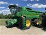 John Deere 2017 S680 Combines