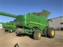 John Deere 2017 S680 Combines
