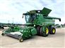 John Deere 2018 S790 Combines
