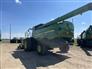 John Deere 2012 S690 Combines