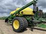 John Deere 2016 1870 Air Seeders / Air Carts