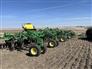 John Deere 2008 1830 Air Seeders / Air Carts