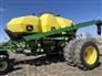 John Deere 2008 1830 Air Seeders / Air Carts