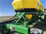 John Deere 1997 1810 Air Seeders / Air Carts